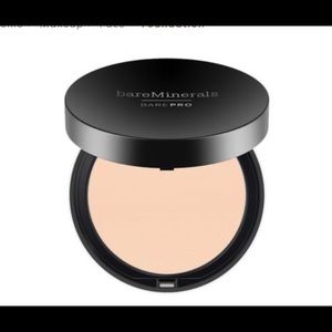 bareMinerals BarePro Pressed Powder Foundation